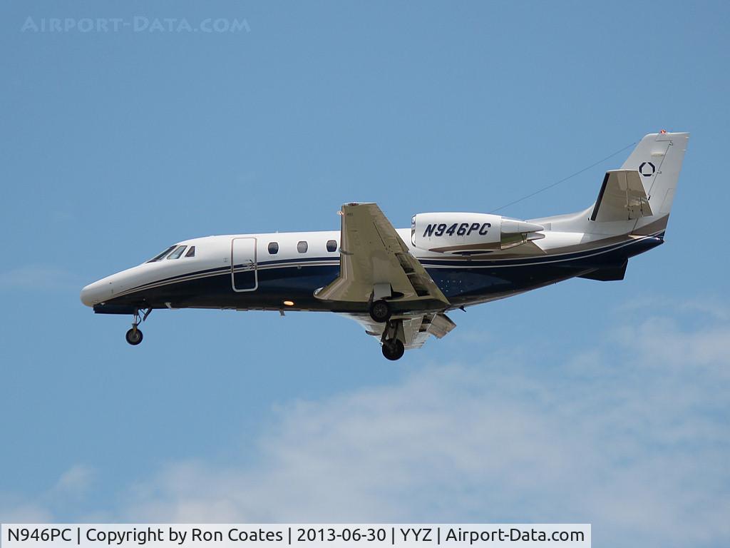 N946PC, 2007 Cessna 560XL C/N 560-5728, 2007 Cessna 560XL landing on runway 23 at Toronto Int'l Airport