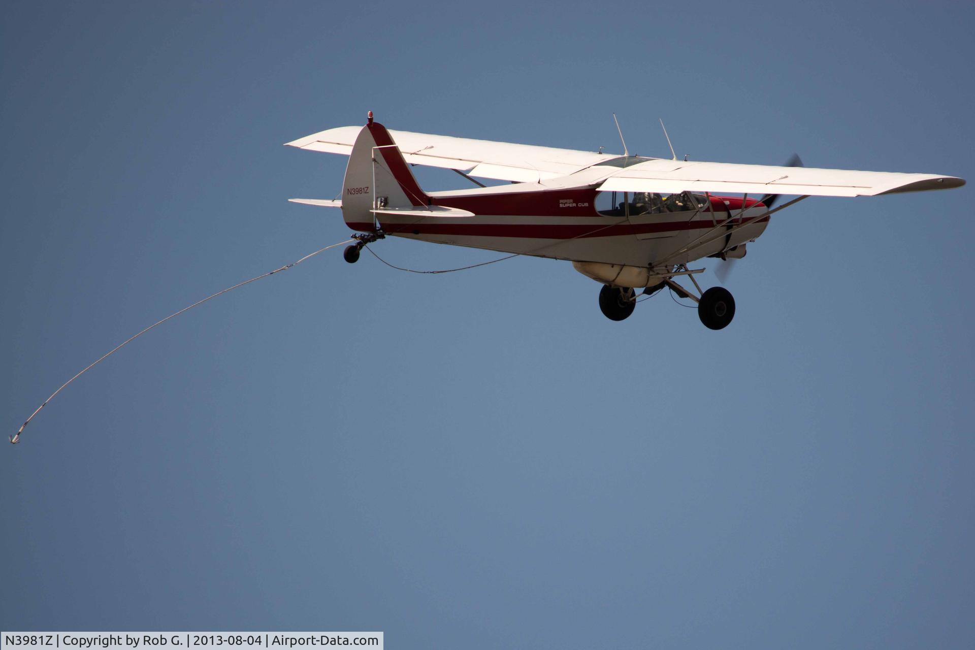 N3981Z, 1963 Piper PA-18-150 Super Cub C/N 18-7924, Shot taken over Lake Washington during Seafair weekend.