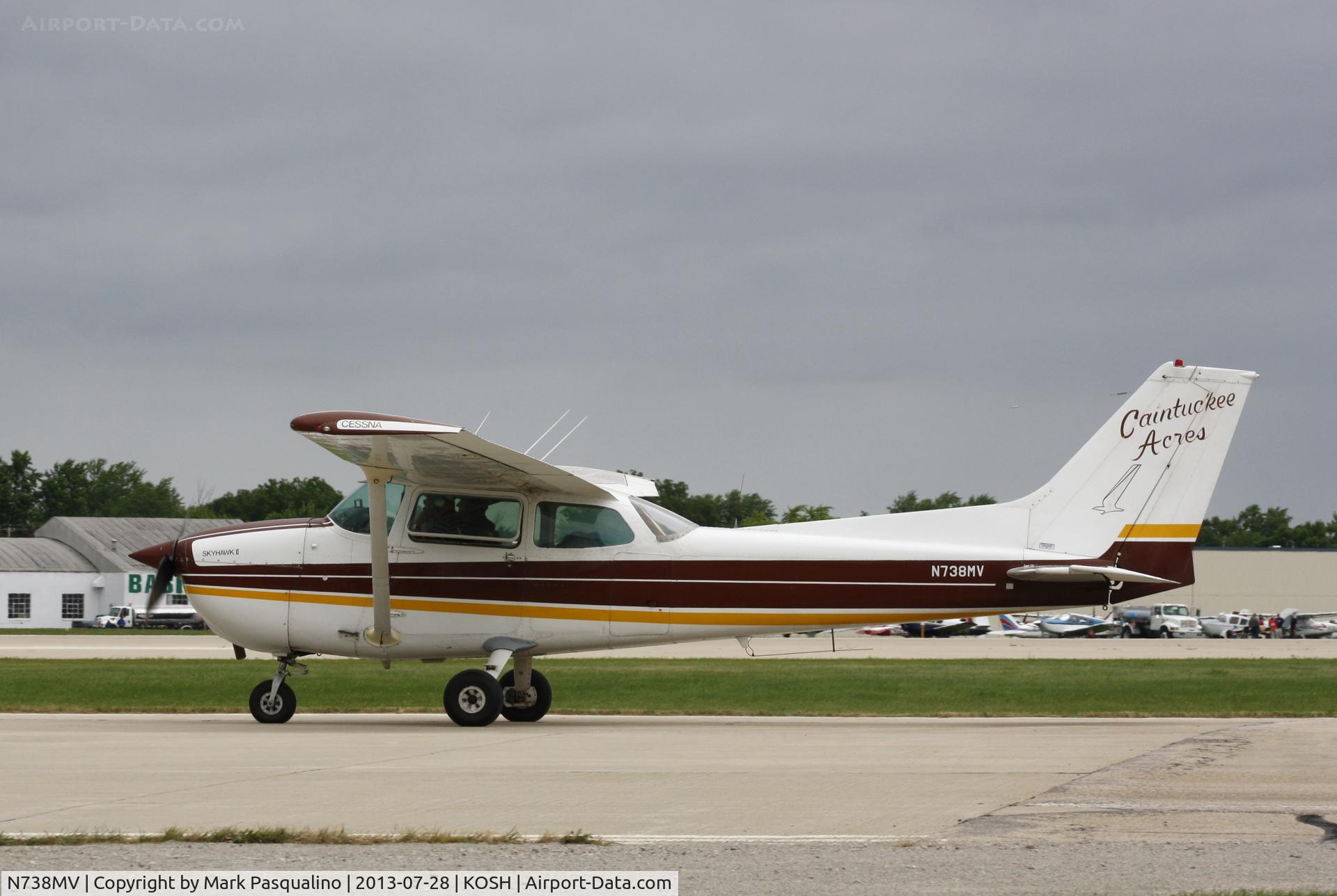 N738MV, 1977 Cessna 172N C/N 17270092, Cessna 172N