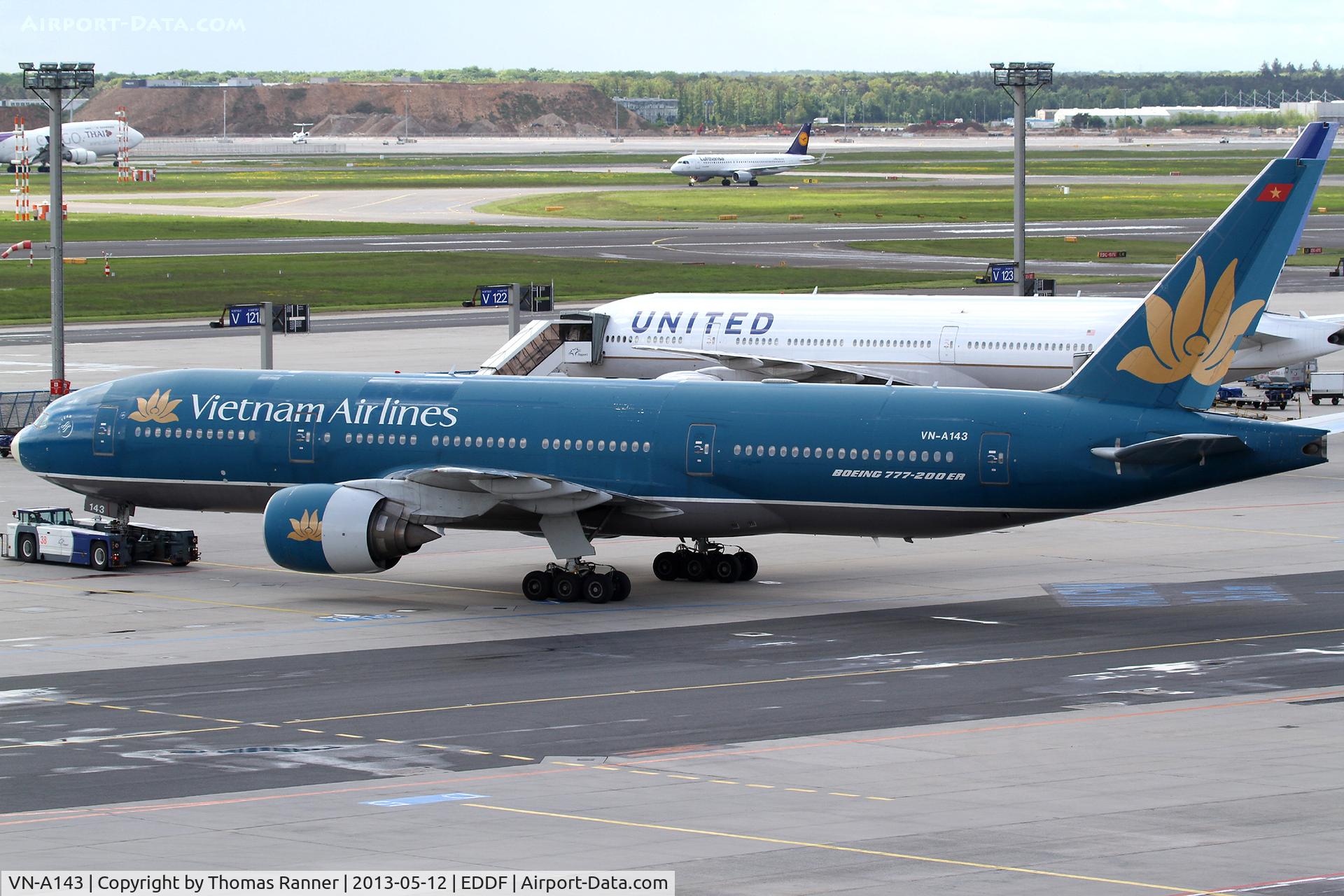 VN-A143, Boeing 777-26K/ER C/N 33502, Vietnam Airlines B777