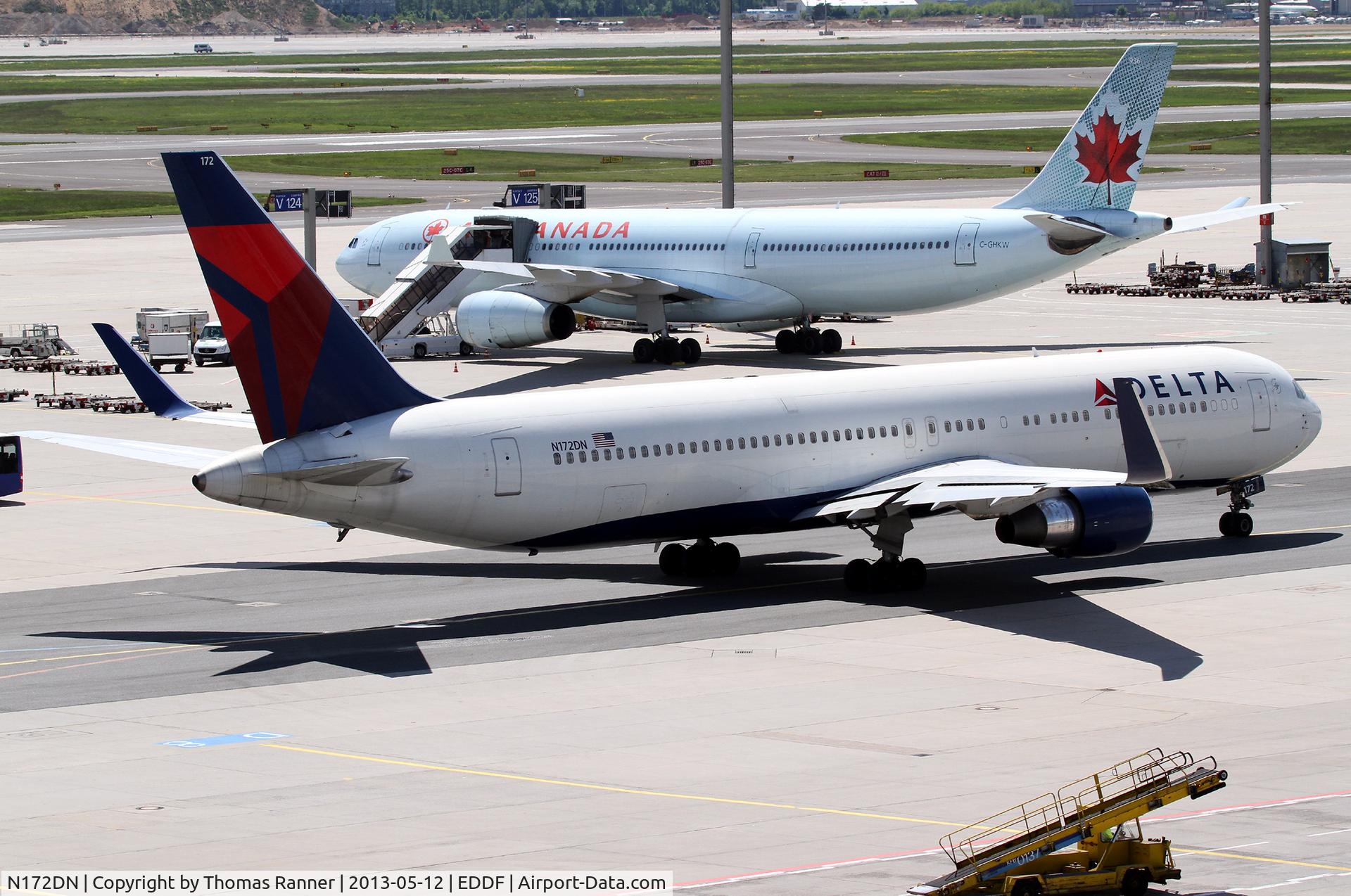 N172DN, 1990 Boeing 767-332 C/N 24775, Delta B767
