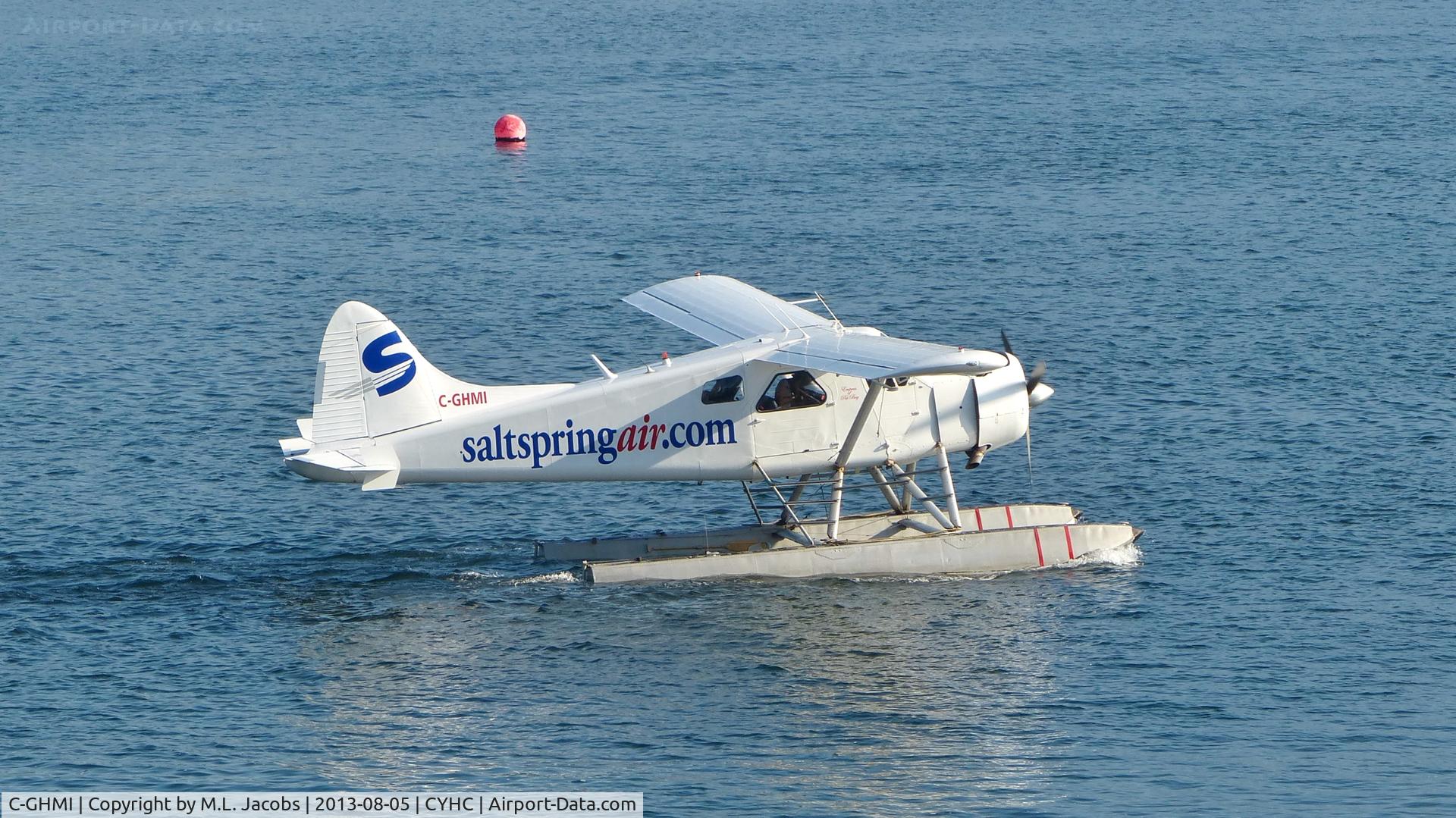 C-GHMI, 1958 De Havilland Canada DHC-2 Beaver Mk.I C/N 1215, SaltSpring Air Beaver taxiing to takeoff position in Coal Harbour.