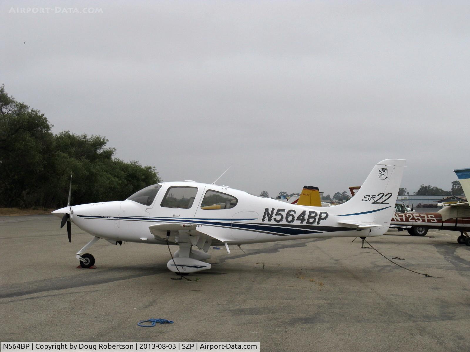 N564BP, 2001 Cirrus SR22 C/N 0135, 2001 Cirrus SR22, Continental IO-550-N 300 Hp, with CAPS-Cirrus Airframe Parachute System standard equipment every SR20/SR22.