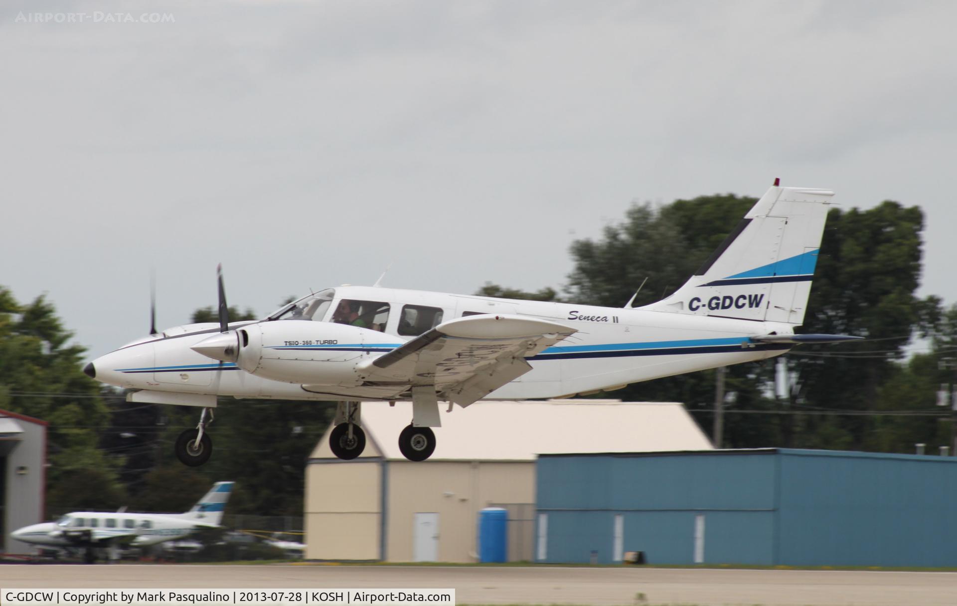 C-GDCW, 1979 Piper PA-34-200T Seneca II C/N 34-7970155, Piper PA-34-200T