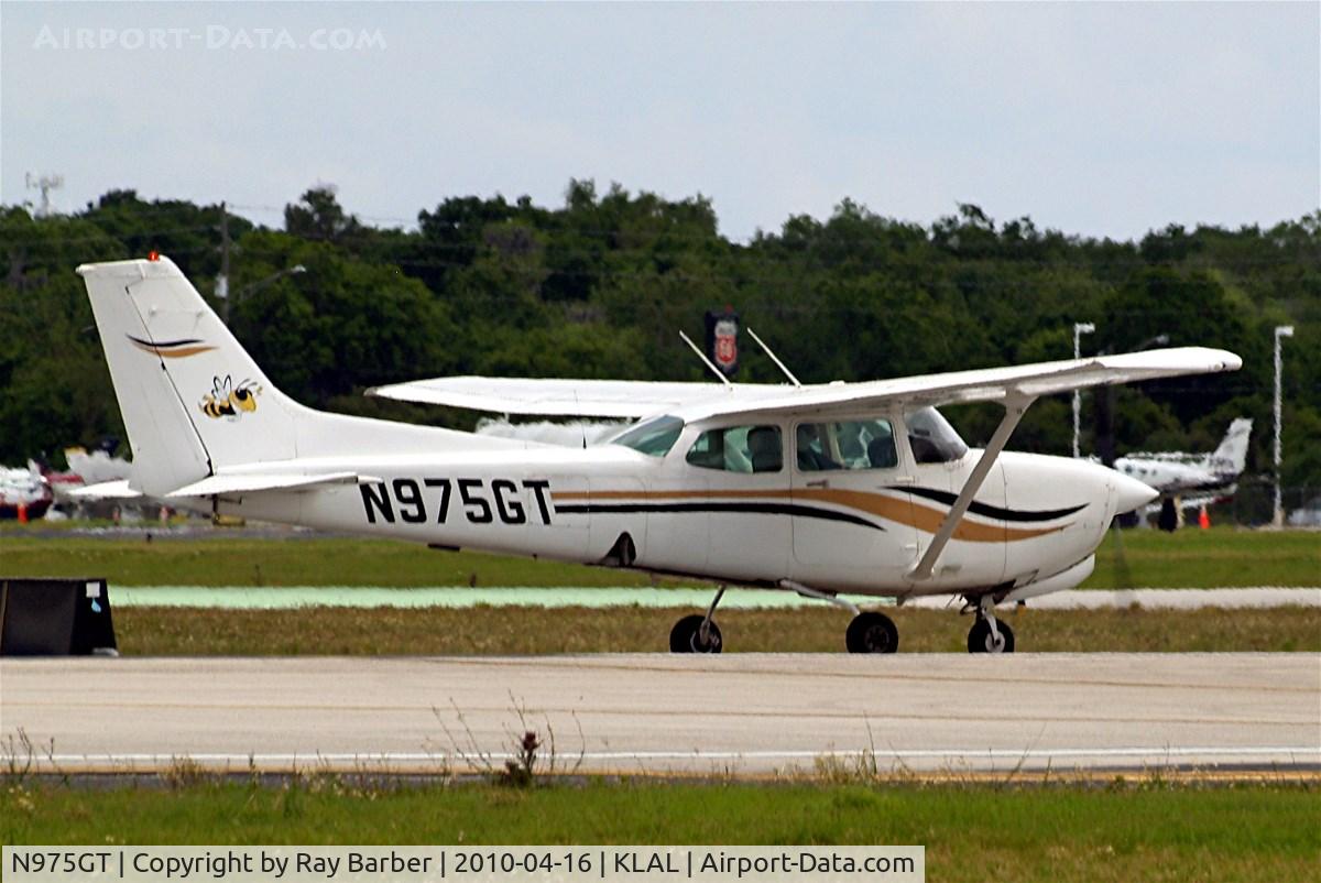 N975GT, 1981 Cessna 172RG Cutlass RG C/N 172RG1013, Cessna 172RG Cutlas RG [172RG-1013] Lakeland-Linder~N 16/04/2010