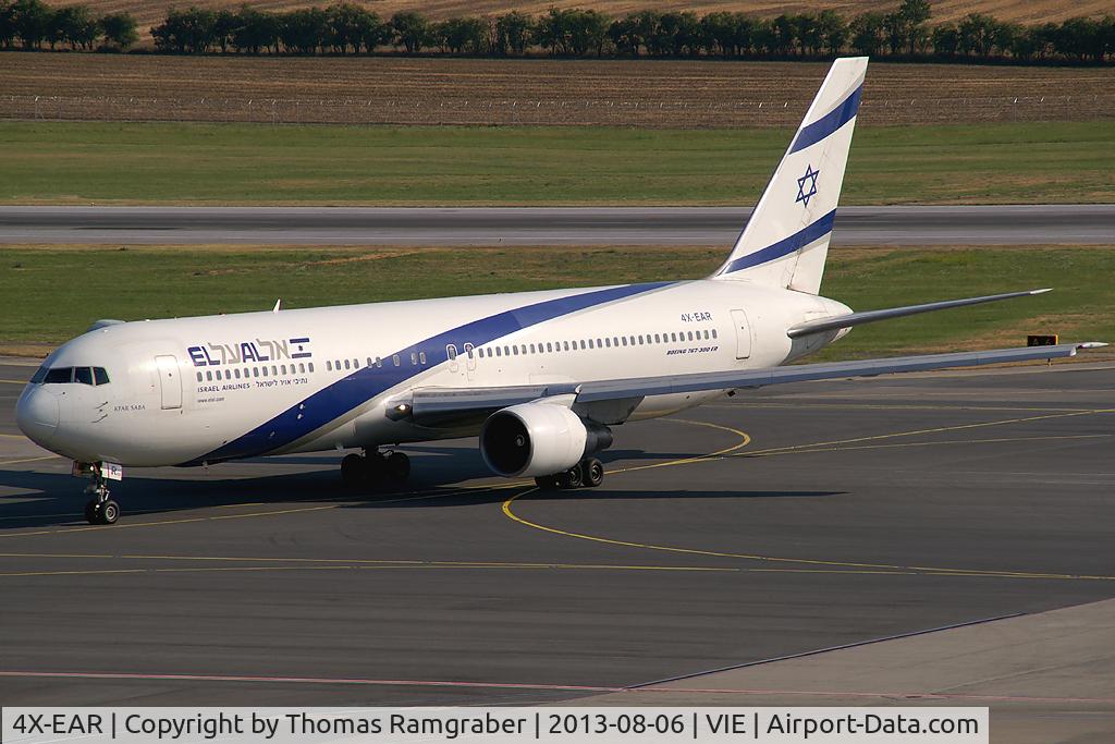4X-EAR, 1995 Boeing 767-352/ER C/N 26262, El Al Israel Airlines Boeing 767-300