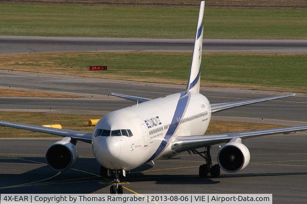 4X-EAR, 1995 Boeing 767-352/ER C/N 26262, El Al Israel Airlines Boeing 767-300
