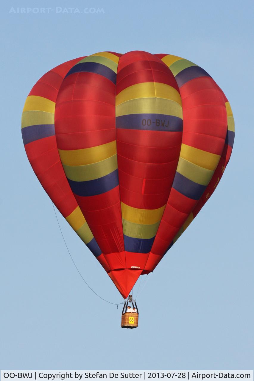 OO-BWJ, 1992 Cameron V-90 C/N 2733, Balloon meeting Eeklo 2013.