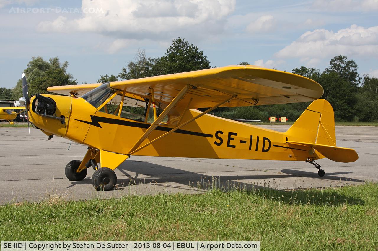 SE-IID, 1947 Piper J3C-65 Cub Cub C/N 23175, Parked at Vliegclub Ursel.