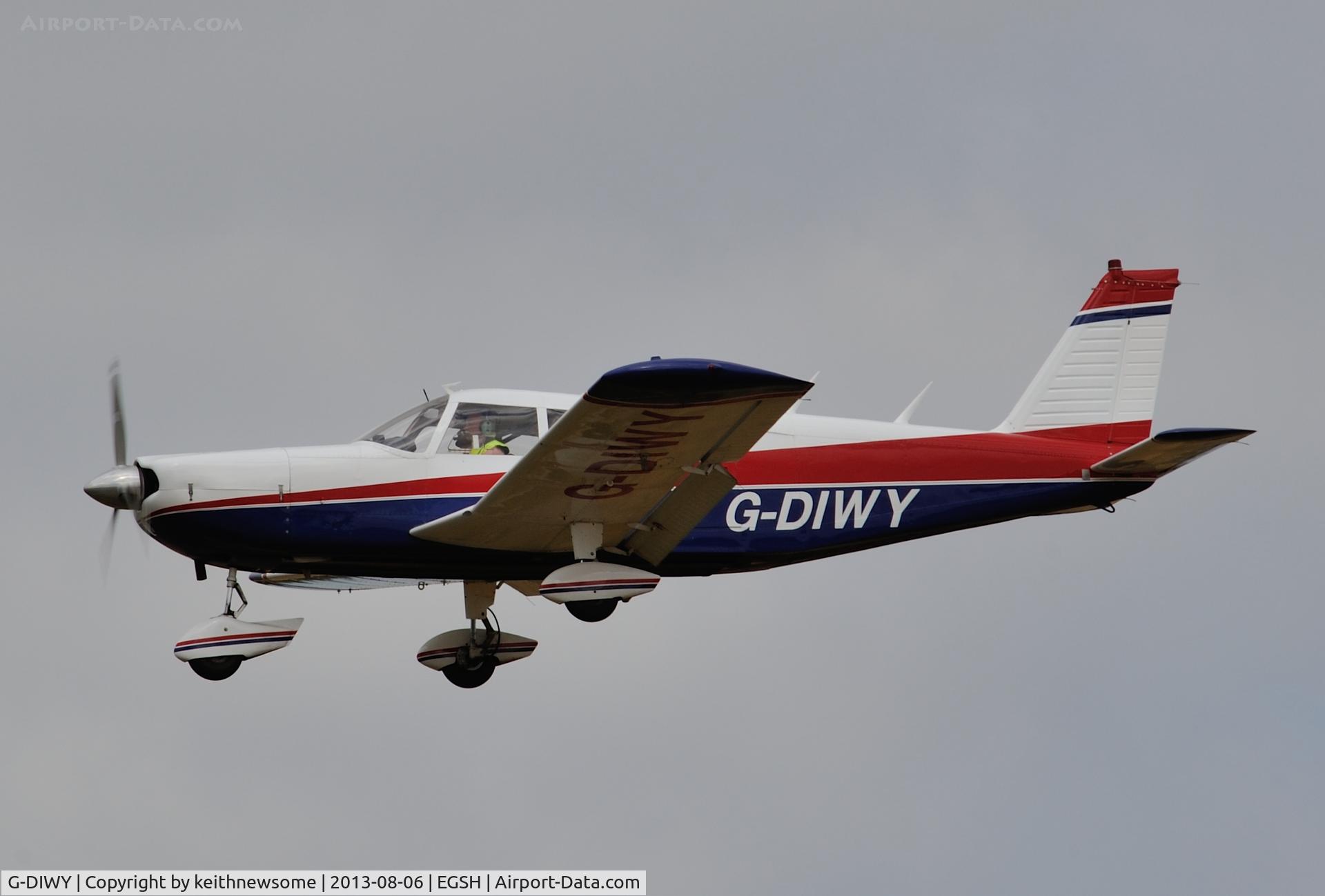 G-DIWY, 1969 Piper PA-32-300 Cherokee Six Cherokee Six C/N 32-40731, Nicely painted Cherokee !