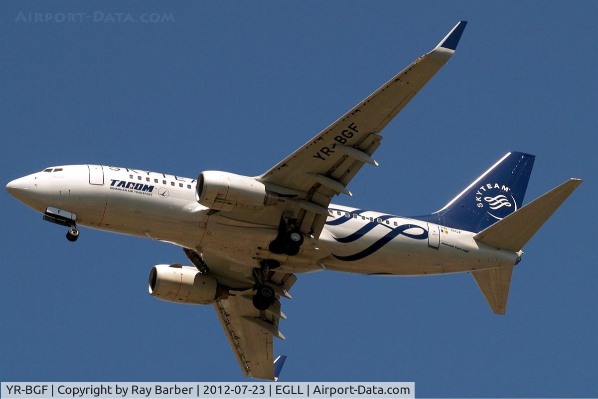 YR-BGF, 2001 Boeing 737-78J C/N 28440, Boeing 737-78J [28440] (TAROM) Home~G 23/07/2012. On approach 27R.