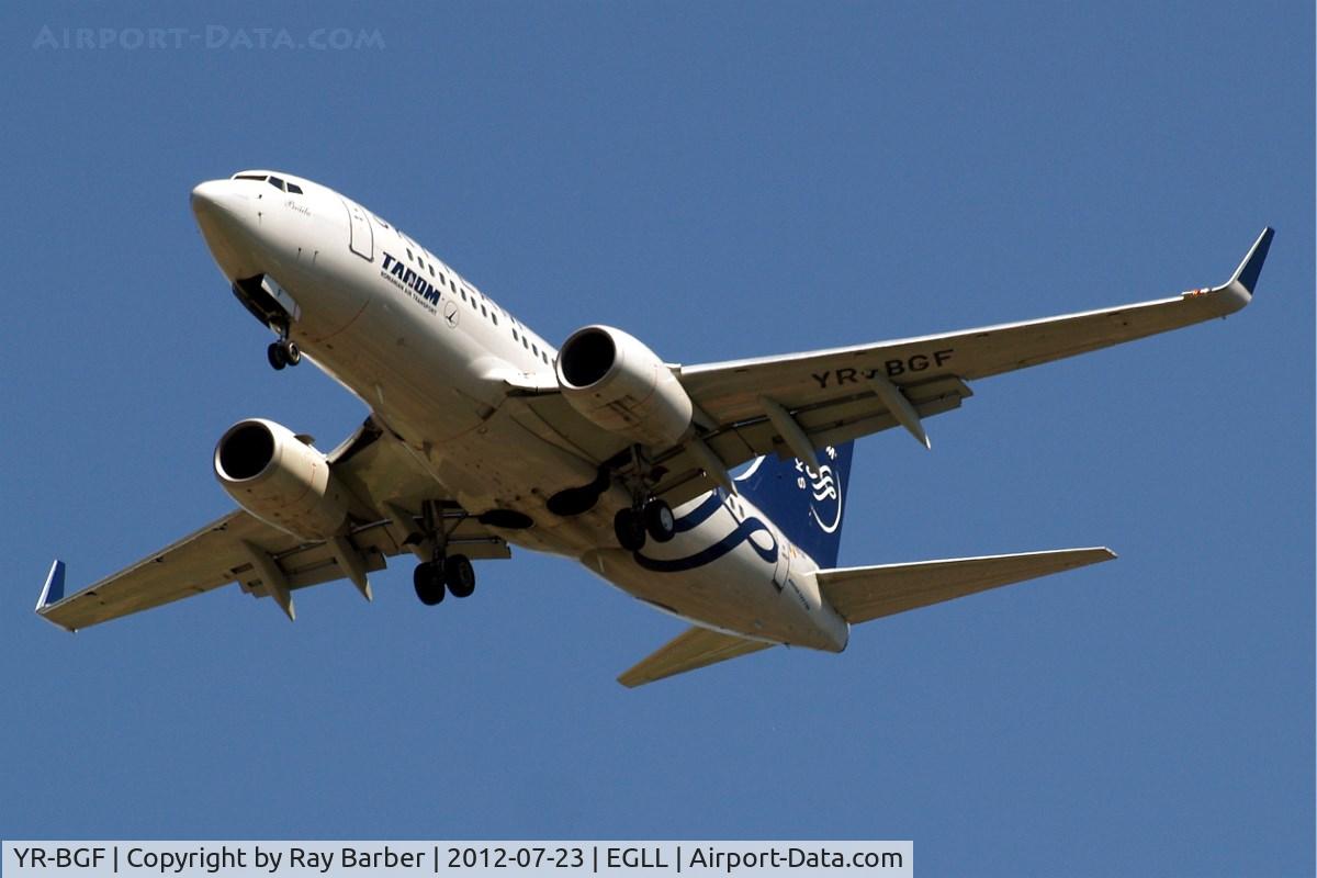 YR-BGF, 2001 Boeing 737-78J C/N 28440, Boeing 737-78J [28440] (TAROM) Home~G 23/07/2012. On approach 27R.