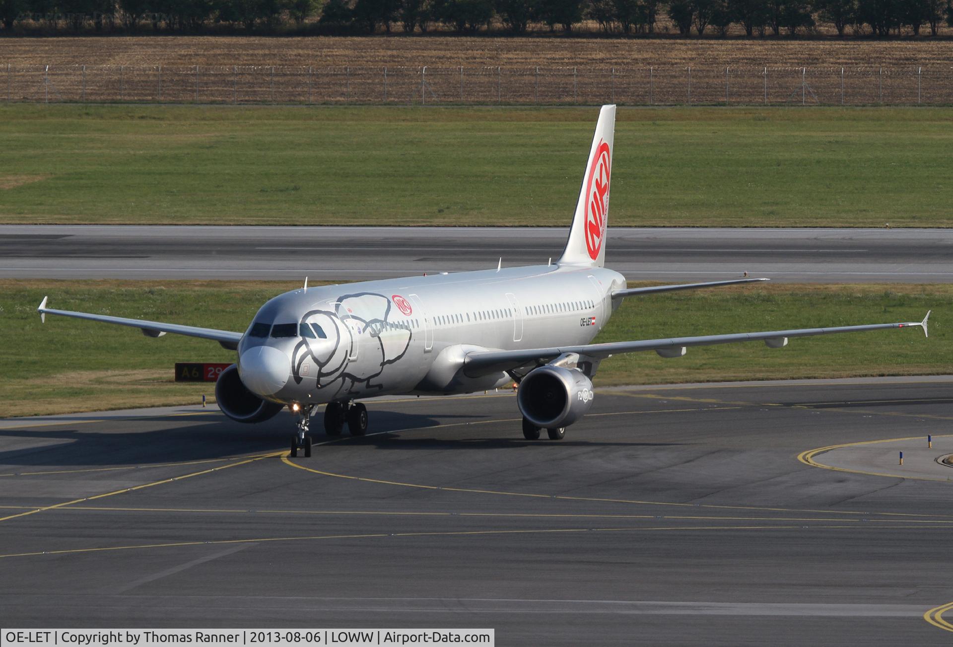 OE-LET, 2009 Airbus A321-211 C/N 3830, Niki A321