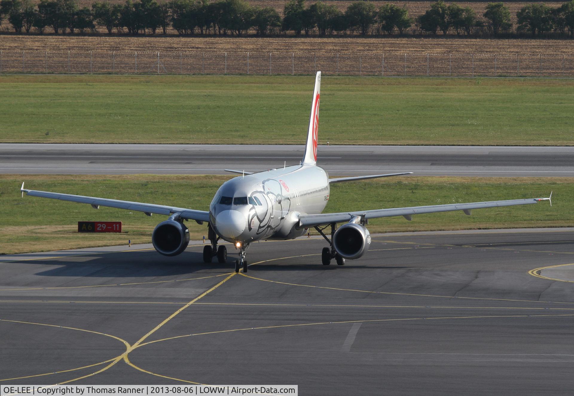 OE-LEE, 2006 Airbus A320-214 C/N 2749, Niki A320