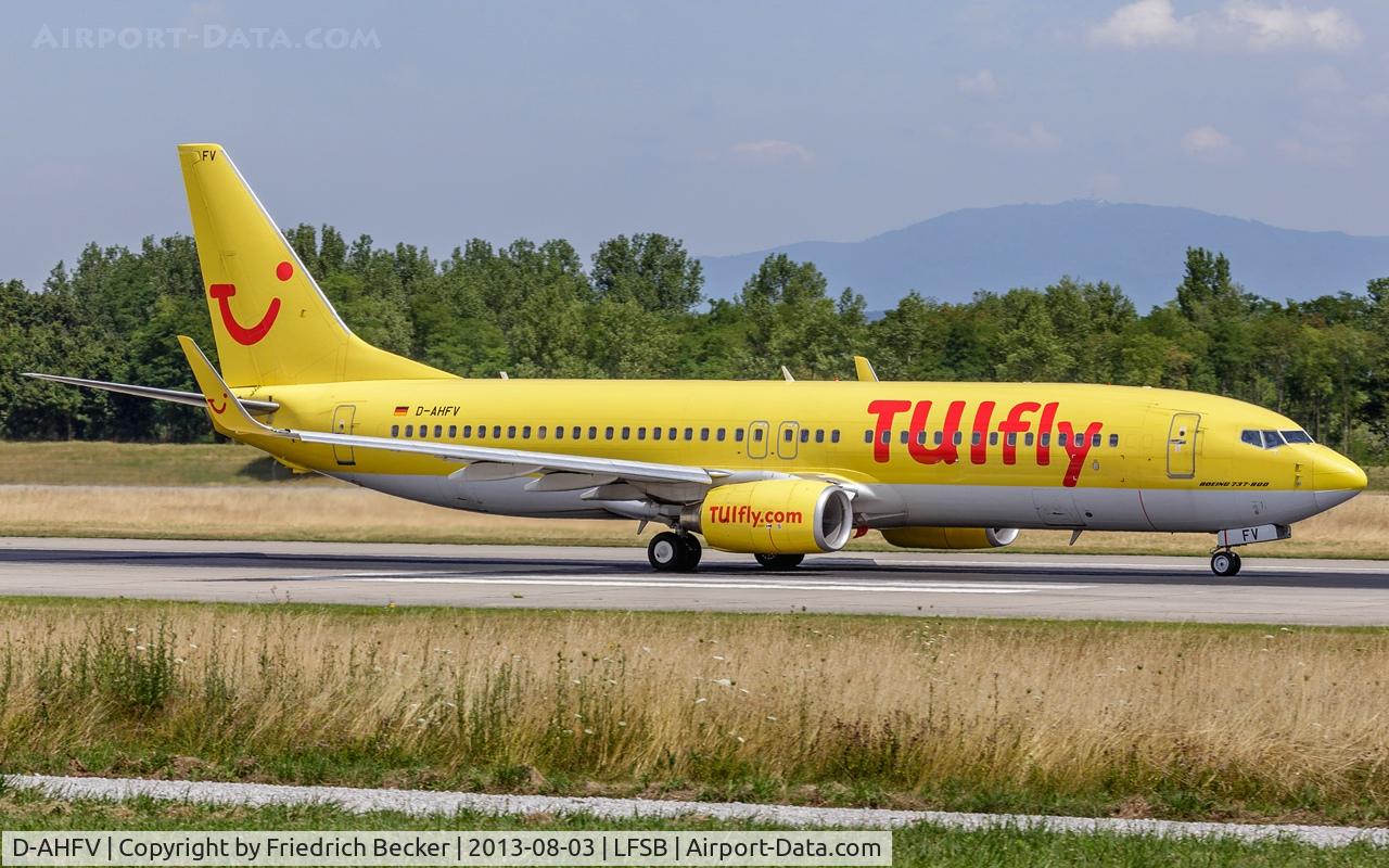 D-AHFV, 2000 Boeing 737-8K5 C/N 30415, departure from Basel