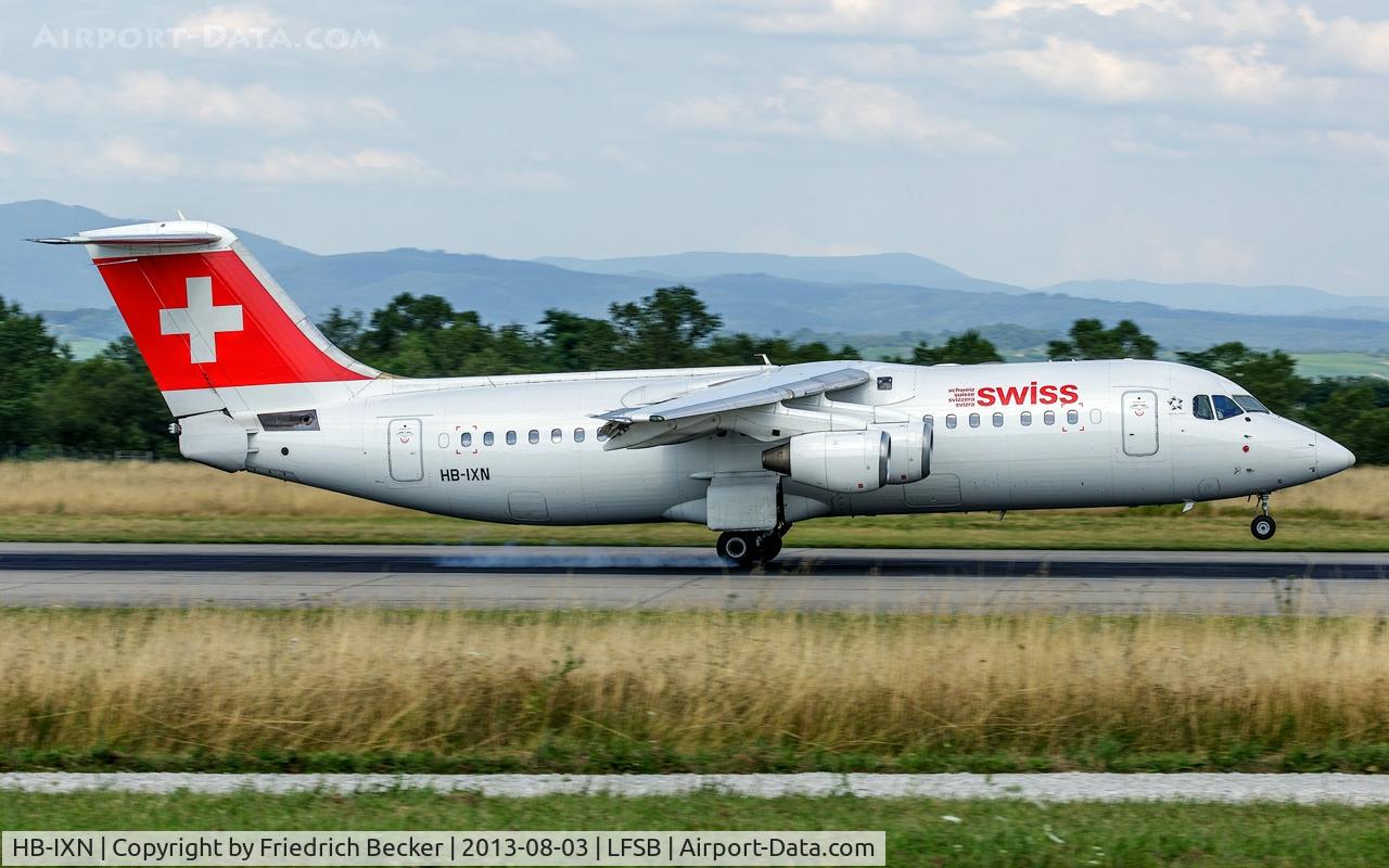 HB-IXN, 1996 British Aerospace Avro 146-RJ100 C/N E3286, touchdown at Basel