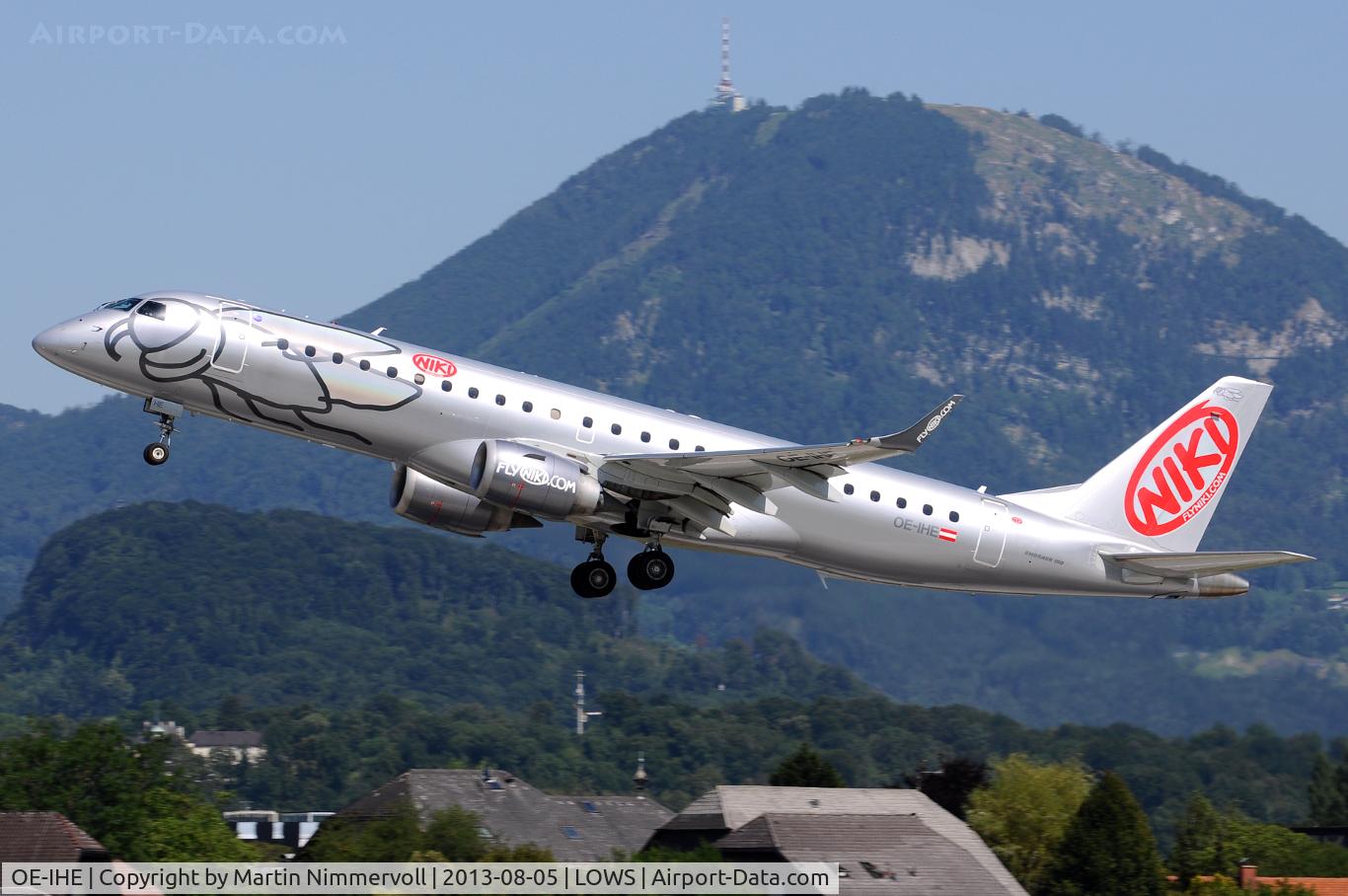 OE-IHE, 2010 Embraer 190LR (ERJ-190-100LR) C/N 19000387, Niki