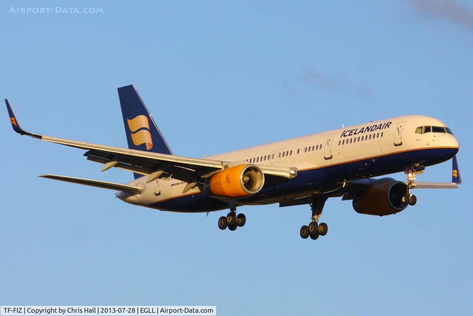 TF-FIZ, 2000 Boeing 757-256 C/N 30052, Icelandair