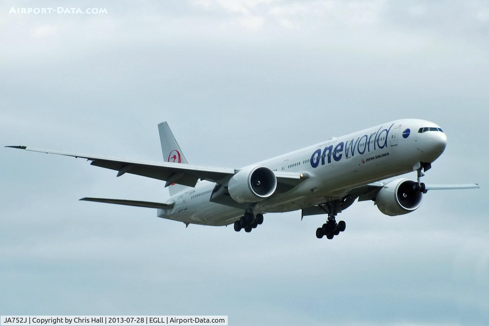 JA752J, 2003 Boeing 777-346 C/N 27655, Japan Airlines