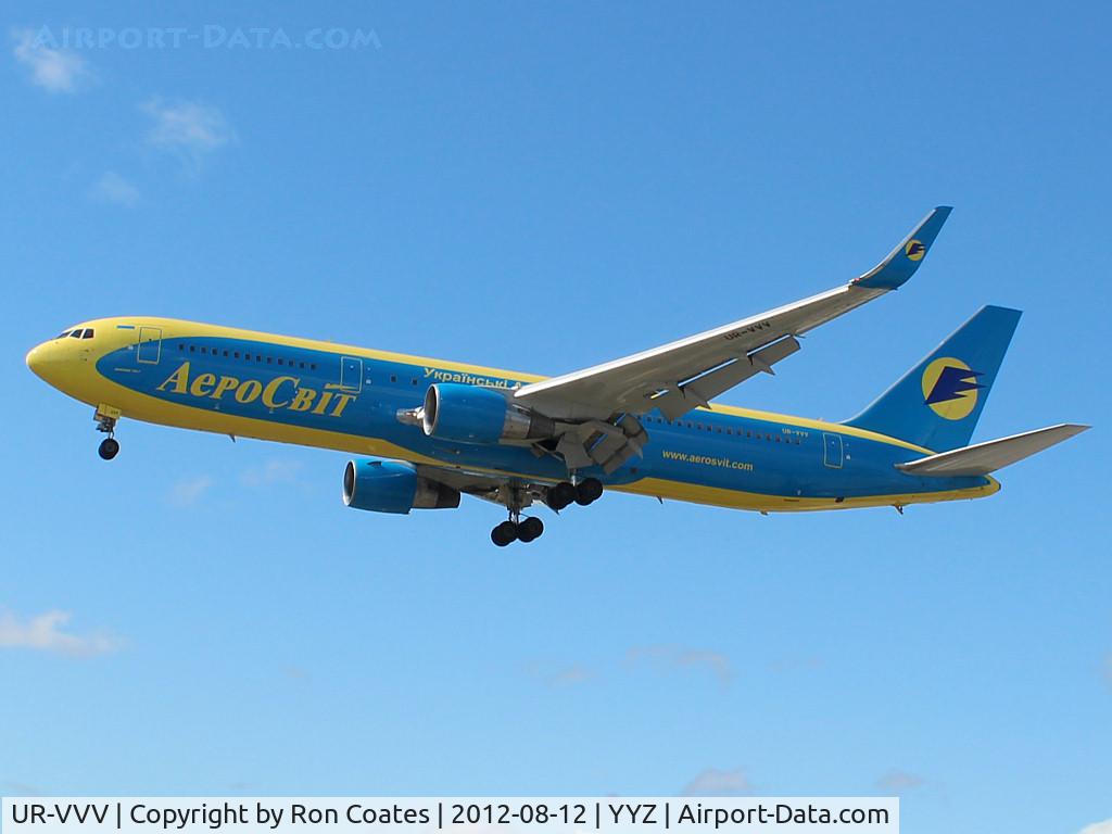 UR-VVV, 1993 Boeing 767-33A/ER C/N 25536, This 1993 Boeing 767-33A ER belonging to Aerosvit Airlines of the Ukraine, is preparing to land at Toronto Int'l Airport (YYZ)