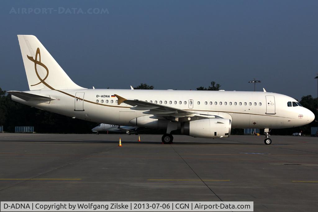 D-ADNA, 1999 Airbus ACJ319 (A319-133/CJ) C/N 1053, visitor