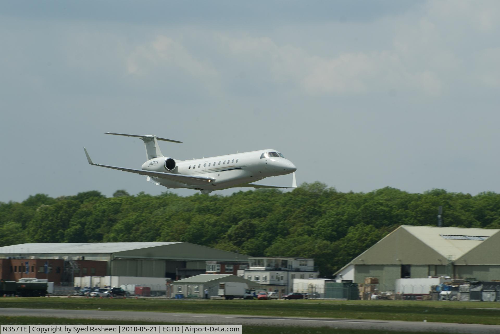 N357TE, 2008 Embraer EMB-135BJ Legacy C/N 14501079, Departing EGTD
