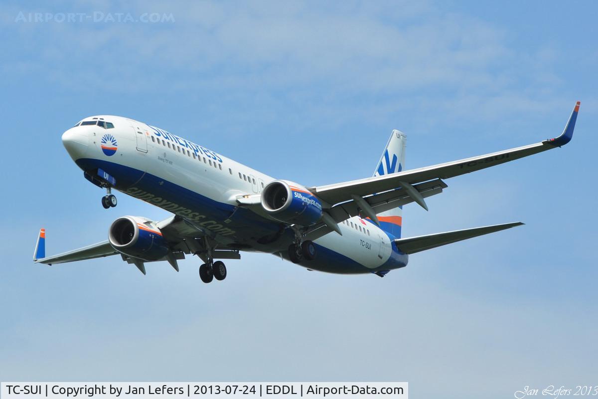 TC-SUI, 2003 Boeing 737-8CX C/N 32367, SunExpress
