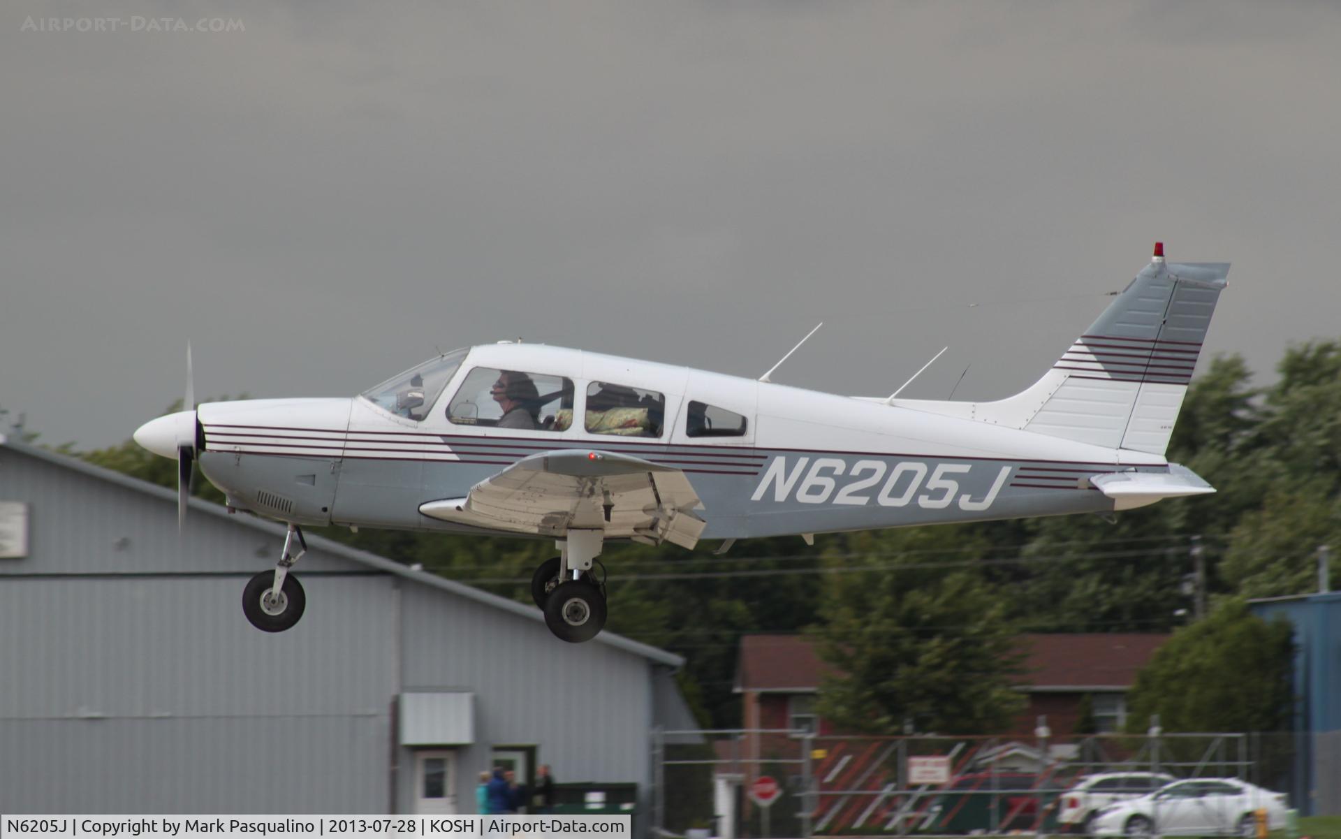 N6205J, 1976 Piper PA-28-181 C/N 28-7690371, Piper PA-28-181