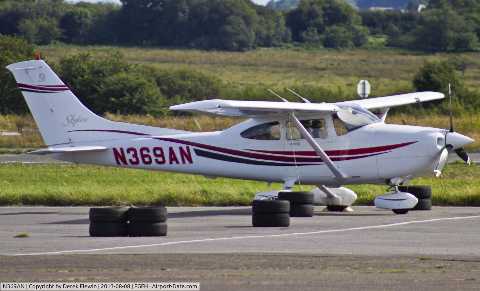 N369AN, 2000 Cessna 182S Skylane C/N 18280696, Visiting Cessna 182S Skylane seen at EGFH.