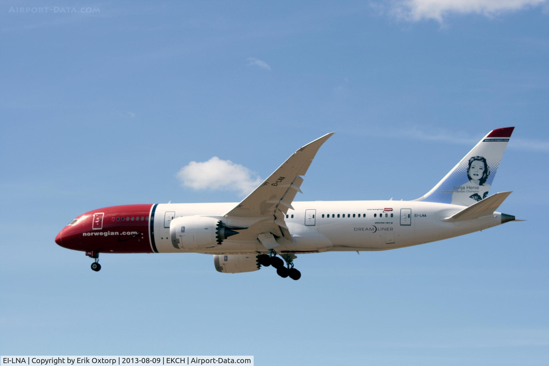 EI-LNA, 2013 Boeing 787-8 Dreamliner C/N 35304, EI-LNA landing on rw 22L