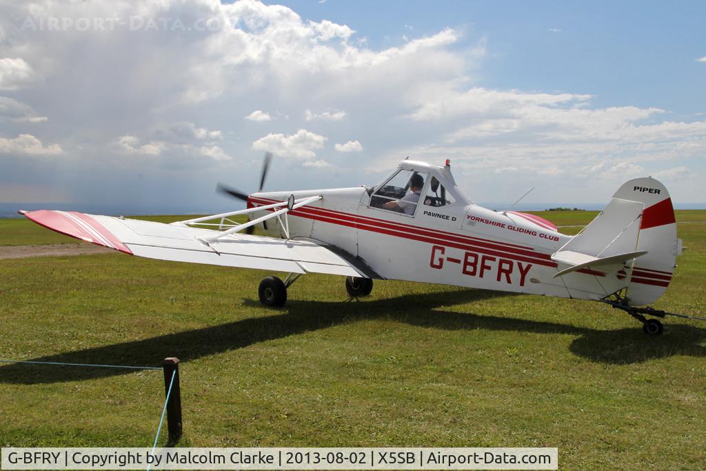 G-BFRY, 1974 Piper PA-25-260 Pawnee C/N 25-7405789, Piper PA-25-235 Pawnee, Yorkshire Gliding Club, Sutton Bank, North Yorkshire, August 2013.