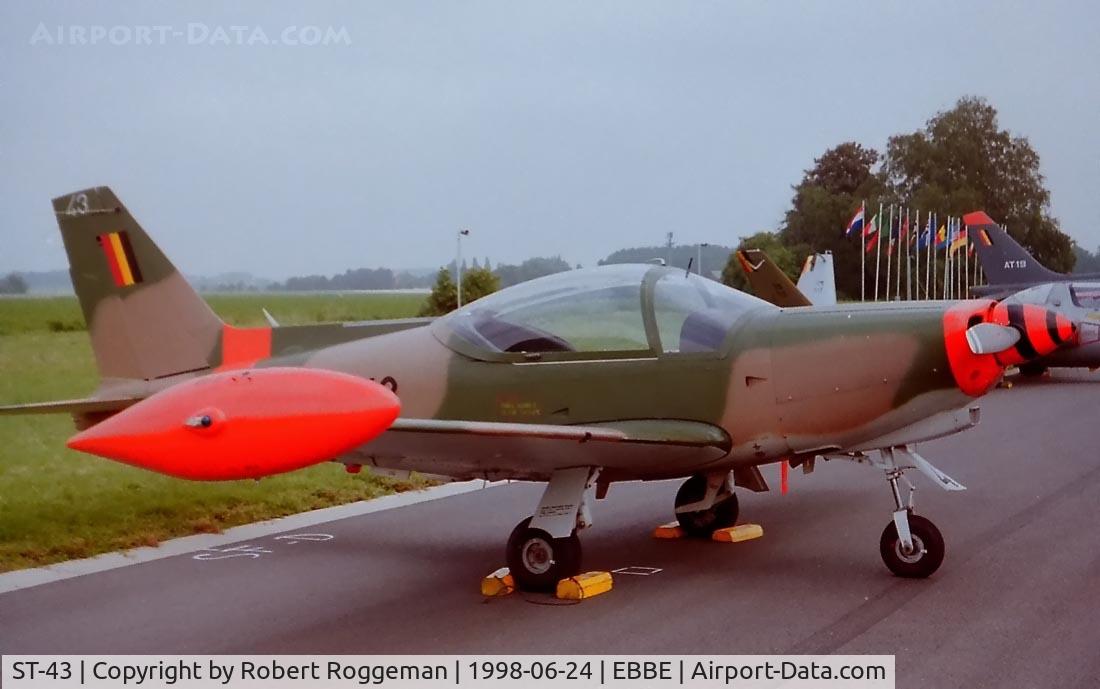 ST-43, 1992 SIAI-Marchetti SF-260D C/N 843, Siai Marchetti SF260M.Open day.