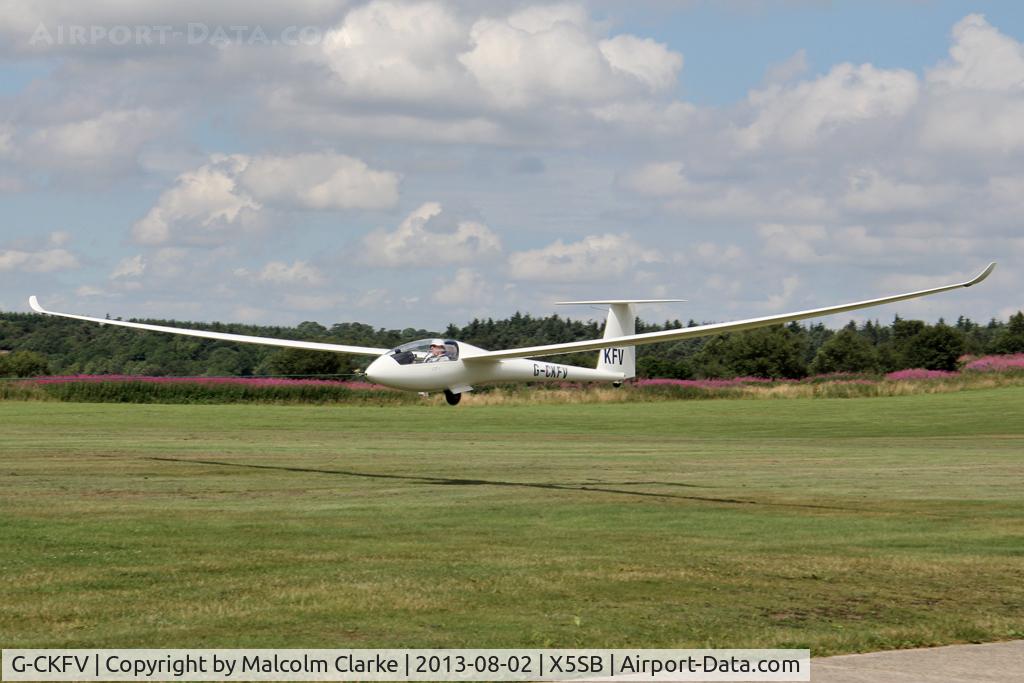 G-CKFV, 2003 DG Flugzeugbau LS-8T C/N 8476, DG Flugzeugbau LS-8T being launched for a cross country flight during The Northern Regional Gliding Competition, Sutton Bank, North Yorks, August 2nd 2013.