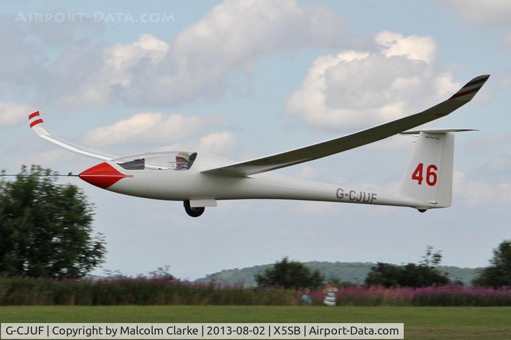 G-CJUF, 2000 Schempp-Hirth Ventus 2cT C/N 53, Schempp-Hirth Ventus 2CT being launched for a cross country flight during The Northern Regional Gliding Competition, Sutton Bank, North Yorks, August 2nd 2013.