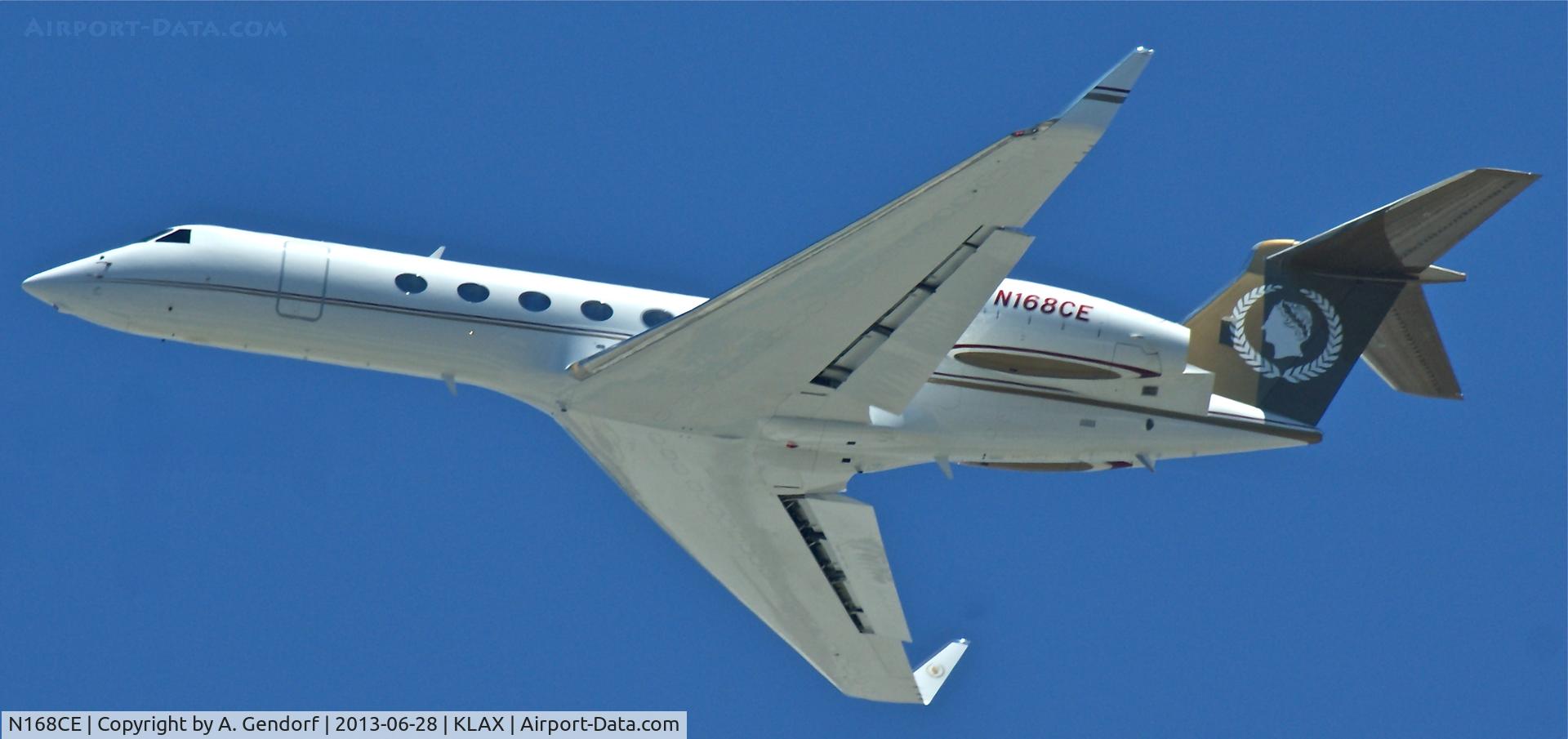 N168CE, 1999 Gulfstream Aerospace G-V C/N 568, Caesars Entertainment (untitled), seen here climbing out after take off at Los Angeles Int´l(KLAX)