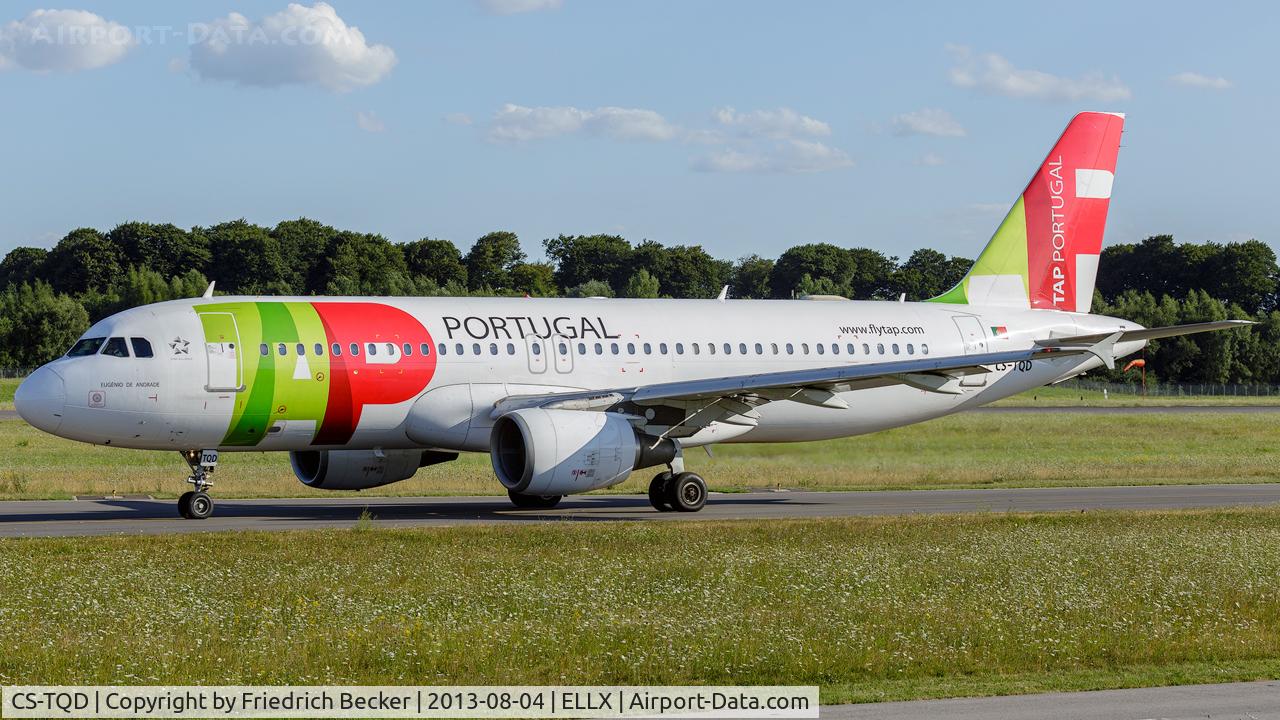 CS-TQD, 1999 Airbus A320-214 C/N 0870, taxying to the active