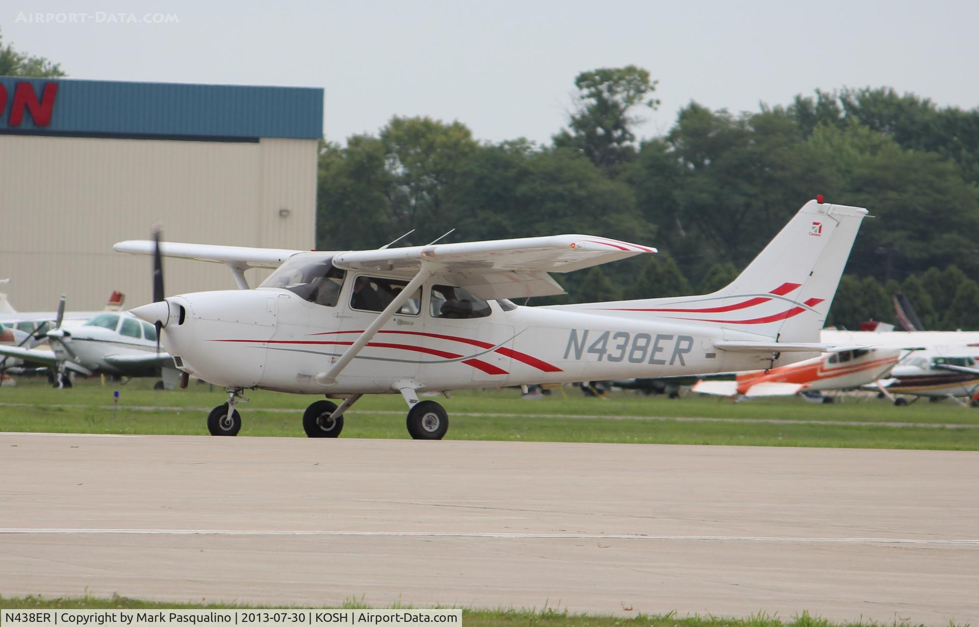 N438ER, 2001 Cessna 172S C/N 172S8934, Cessna 172S