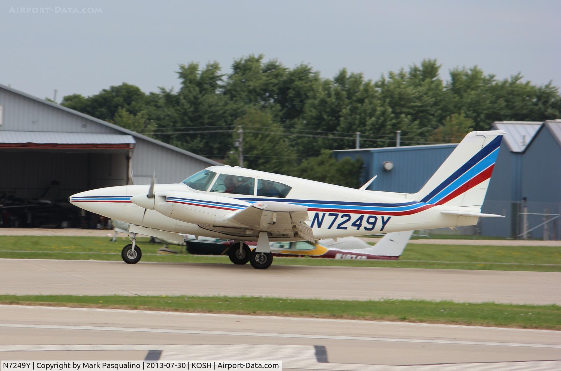 N7249Y, 1964 Piper PA-30-160 Twin Comanche Twin Comanche C/N 30-274, Piper PA-30
