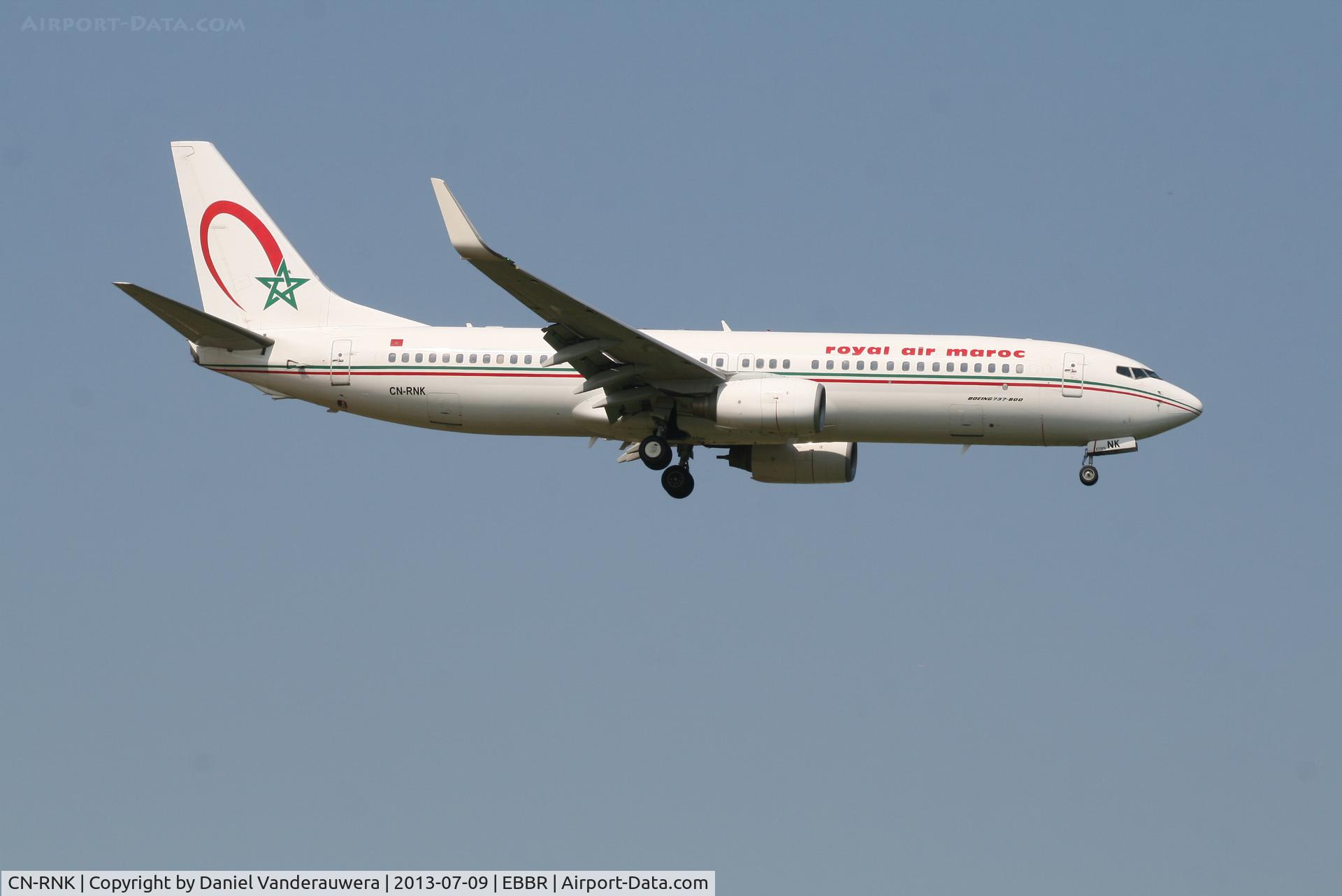 CN-RNK, 1998 Boeing 737-8B6 C/N 28981, Arrival of flight AT678 to RWY 02