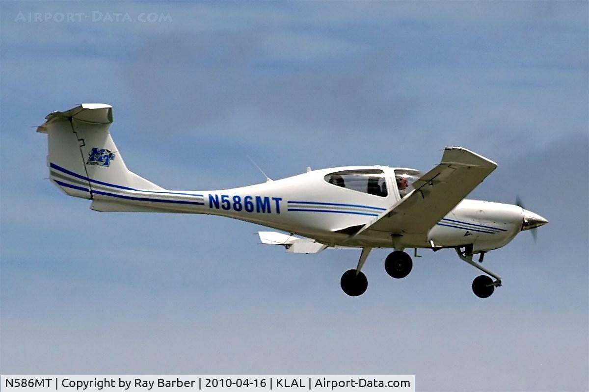 N586MT, Diamond DA-40 Diamond Star C/N 40.962, Diamond DA.40 Star [40.962] (Middle Tennessee State University) Lakeland-Linder~N 16/04/2010
