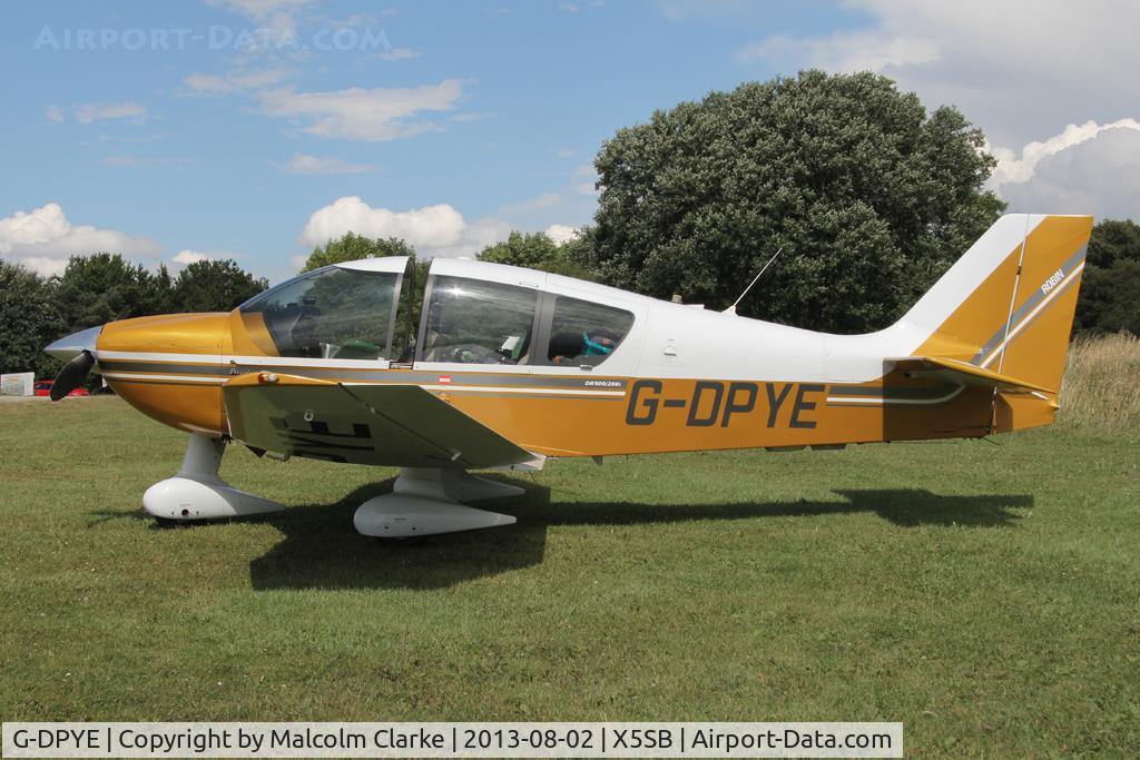 G-DPYE, 1999 Robin DR-400-500 President C/N 14, Robin DR-400-500 President. An airfield visitor during The Northern Regional Gliding Competition, Sutton Bank, North Yorks, August 2nd 2013.