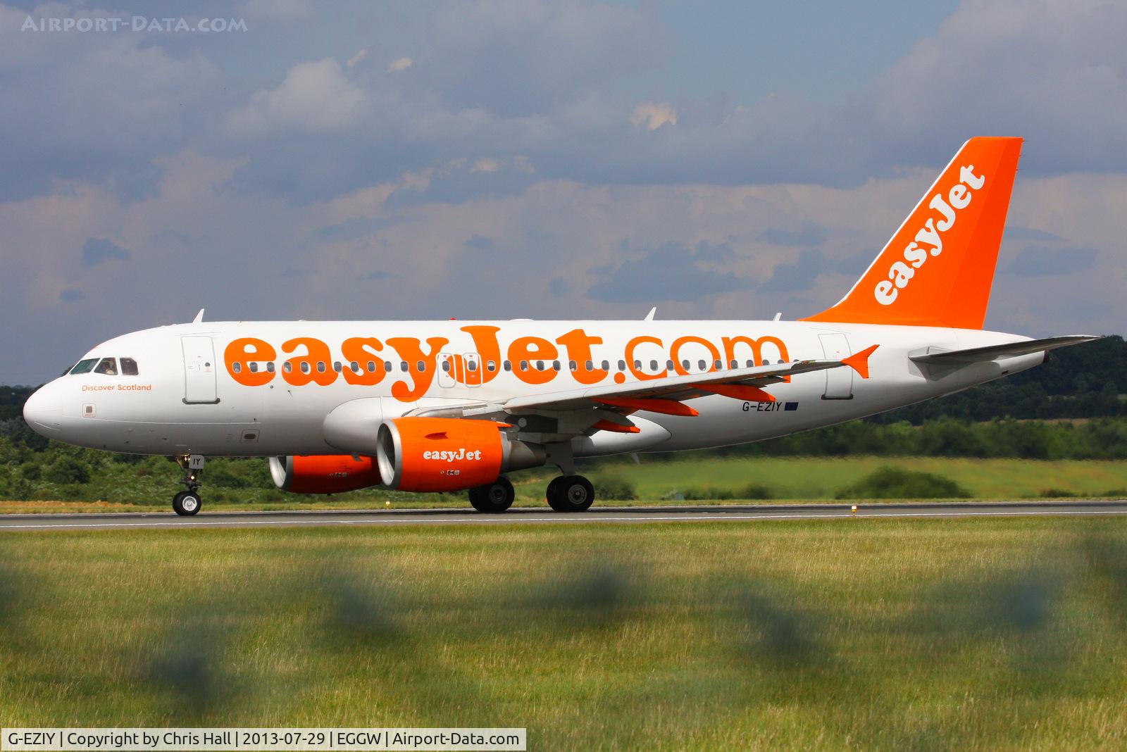 G-EZIY, 2005 Airbus A319-111 C/N 2636, easyJet