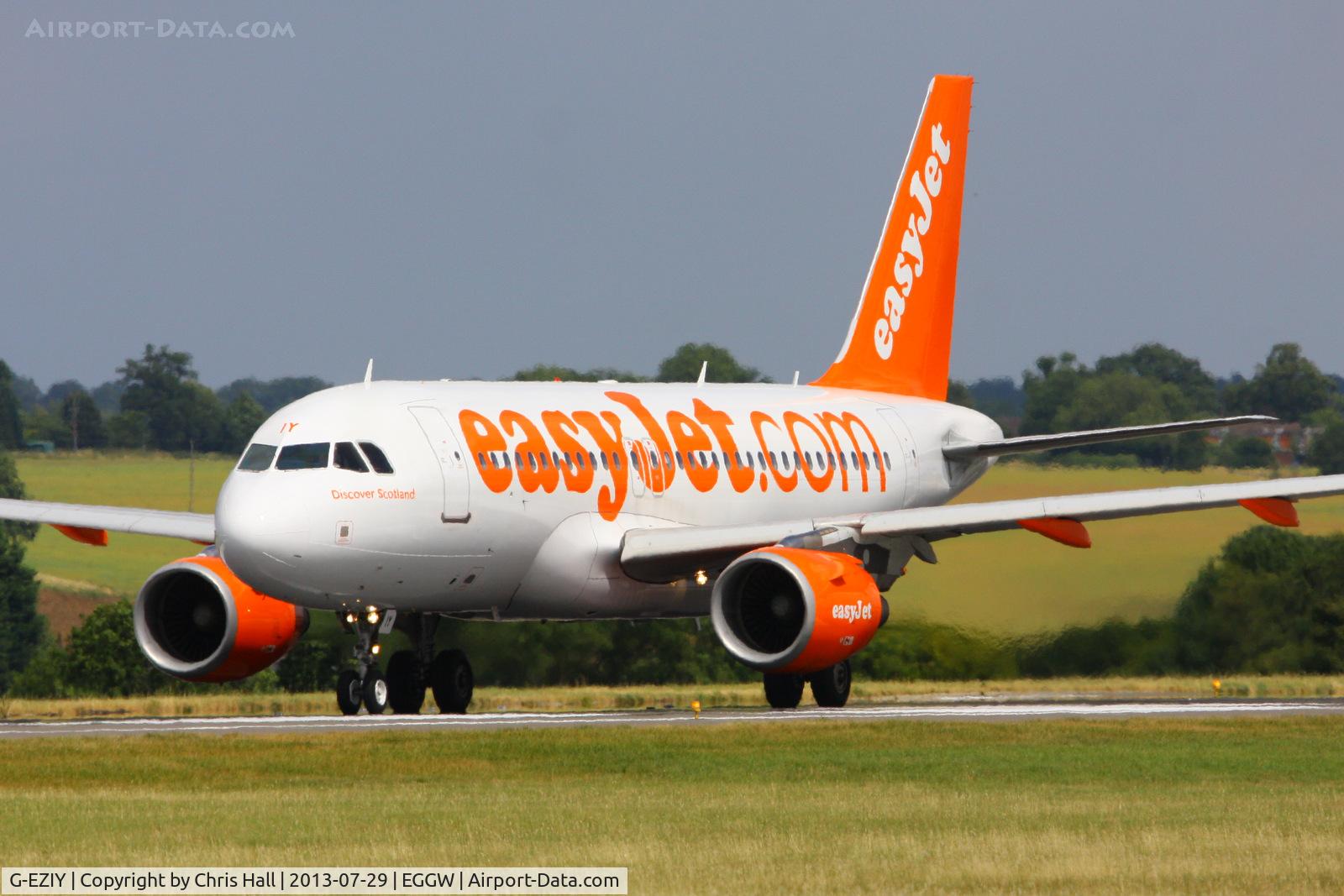 G-EZIY, 2005 Airbus A319-111 C/N 2636, easyJet