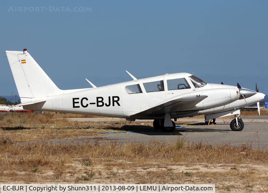EC-BJR, 1966 Piper PA-30-160 B Twin Comanche C/N 30-1266, Parked @ LEMU Ramp...