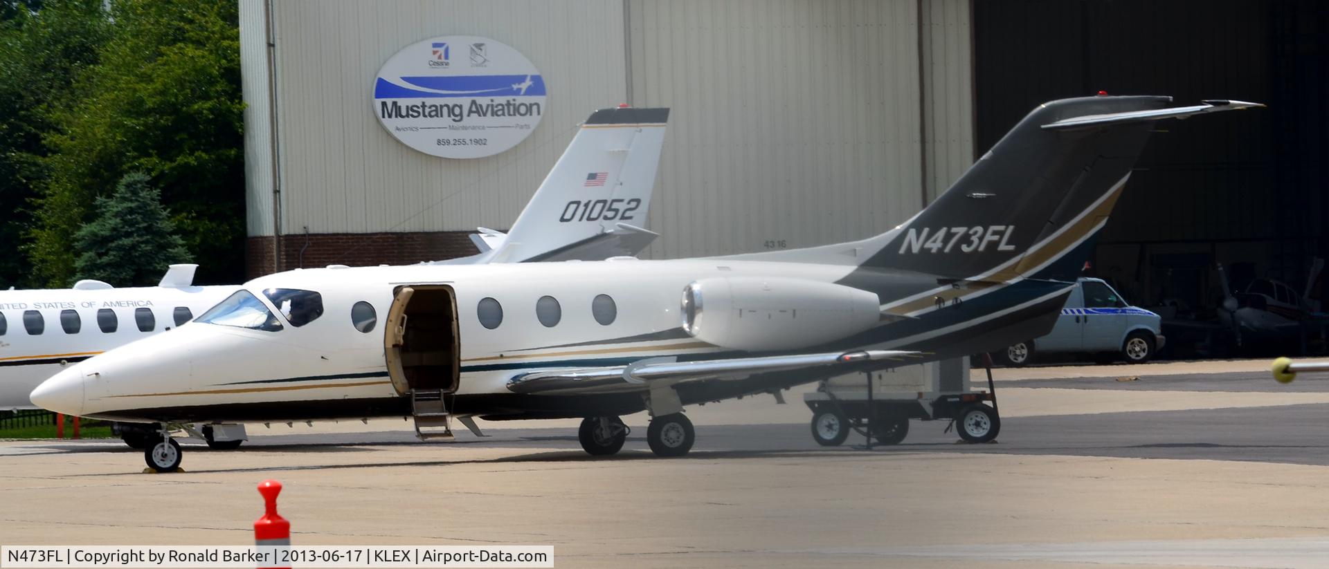 N473FL, 2004 Raytheon Beechjet 400A/Nextant N400XT C/N RK-397, Ramp LEX