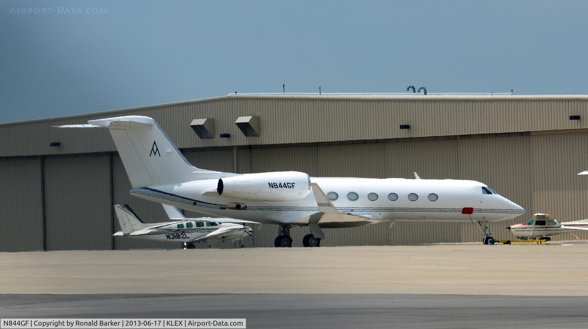 N844GF, 1989 Gulfstream Aerospace G-IV C/N 1107, Ramp LEX
