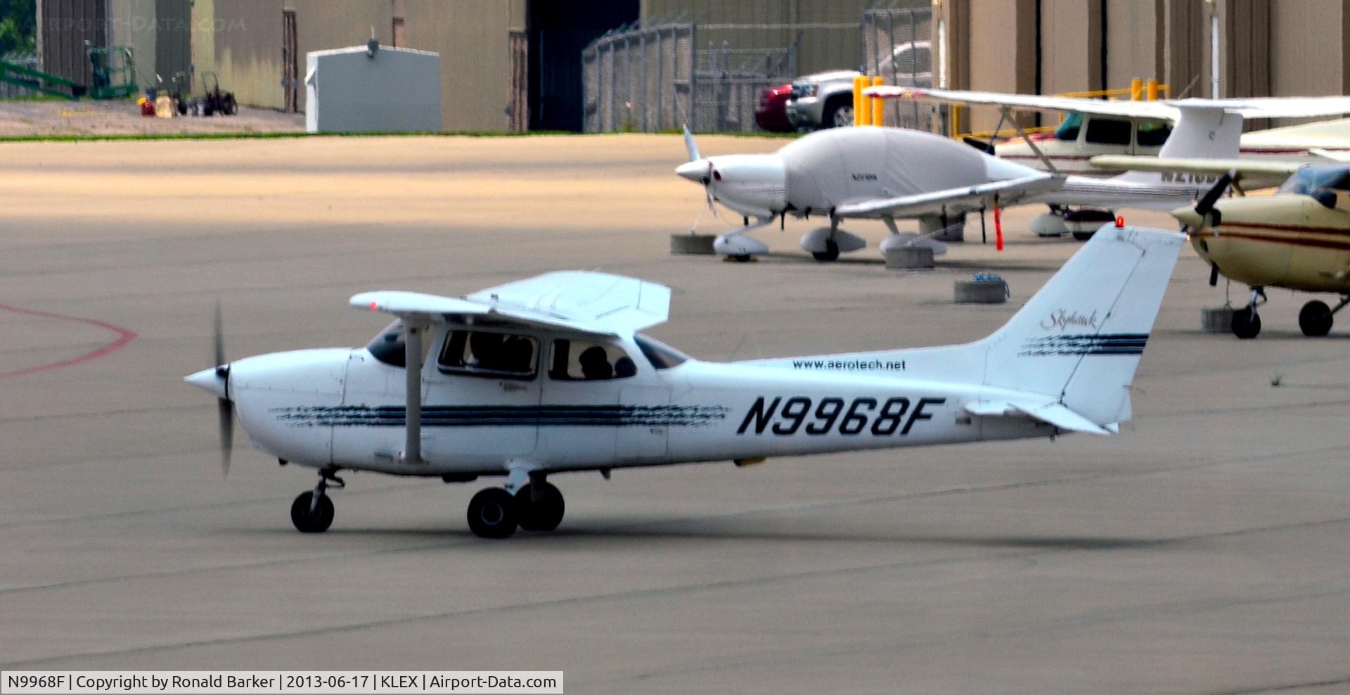 N9968F, 1997 Cessna 172R C/N 17280208, Taxi LEX