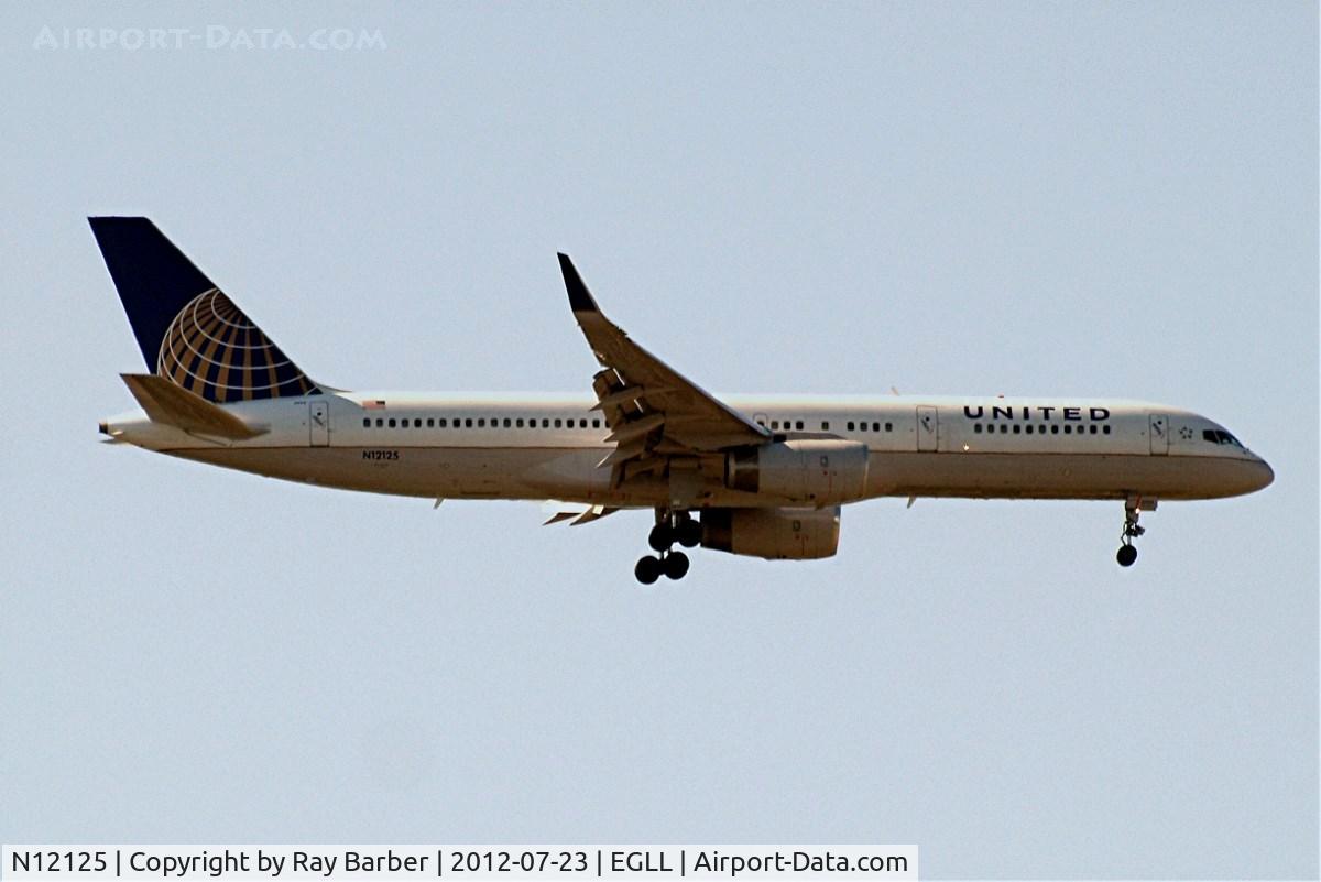N12125, 1998 Boeing 757-224 C/N 28967, Boeing 757-224 [28967] (United Airlines) Home~G 23/07/2012.On approach 27L.