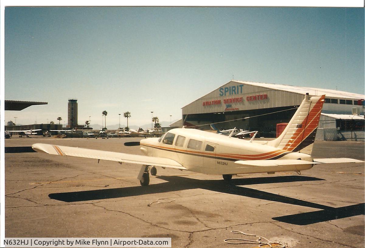 N632HJ, 1977 Piper PA-32 C/N 32R-7780111, N632HJ March 1989