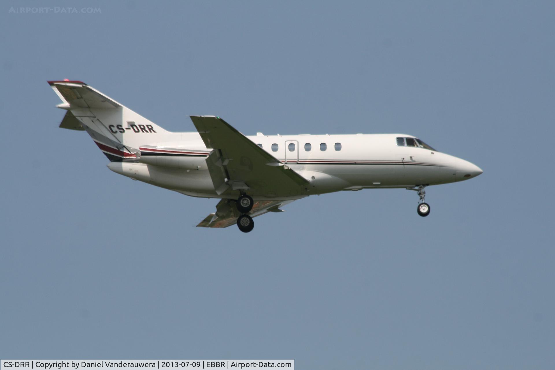 CS-DRR, 2006 Raytheon Hawker 800XP C/N 258786, Arrival to RWY 02
